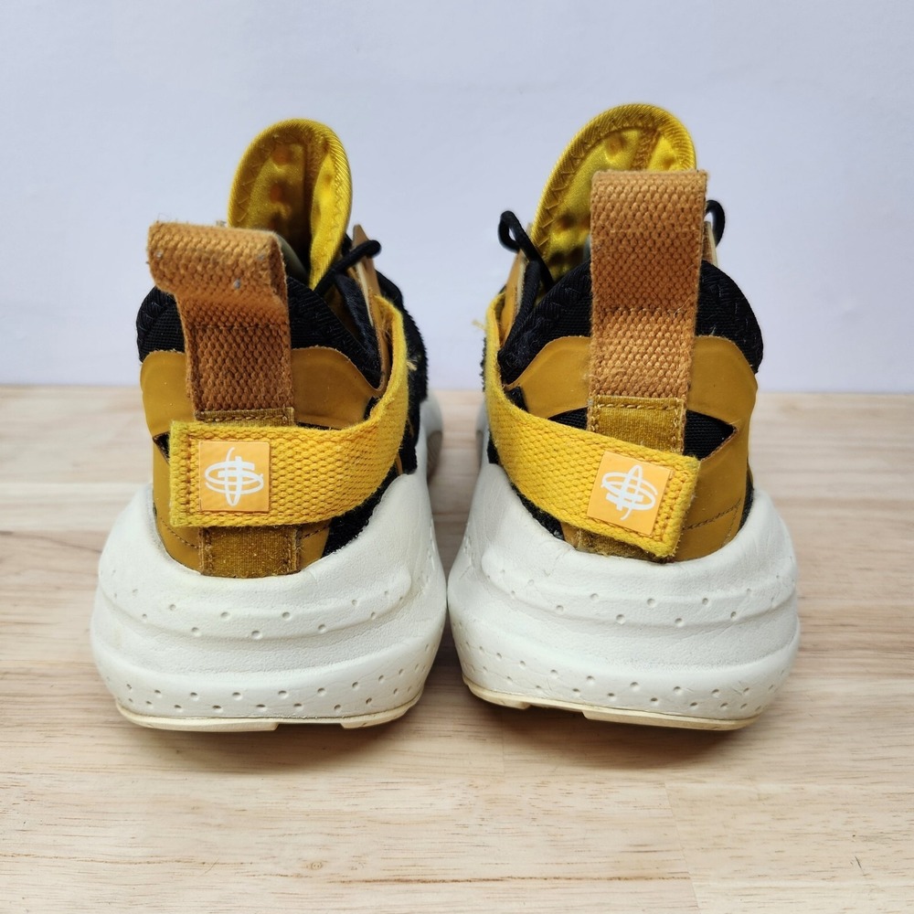 Nike Air Huarache Type Golden Mens Shoes Size 9 (BQ5102-700) - Picture 7 of 10